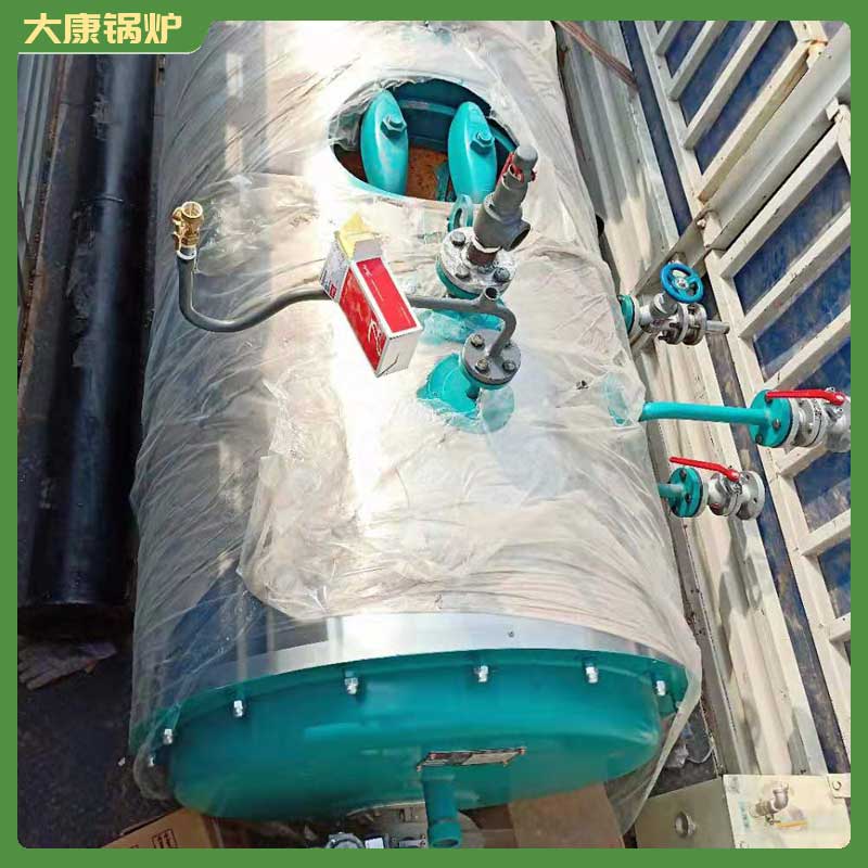 生物质热水锅炉品牌太康银晨锅炉厂99kw燃气热水炉